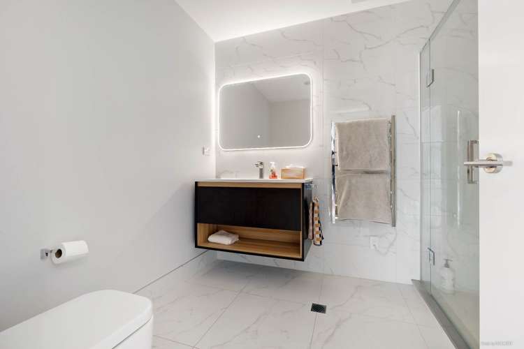 405/27 Enfield Street Mount Eden_9