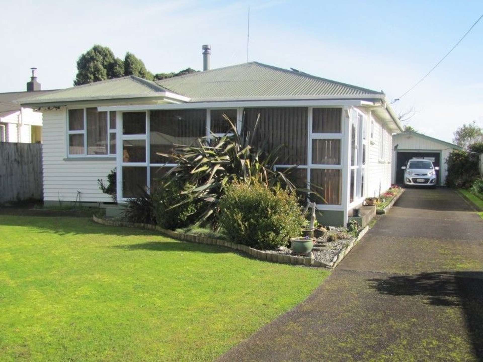 209 Kuranui Street Thames_0