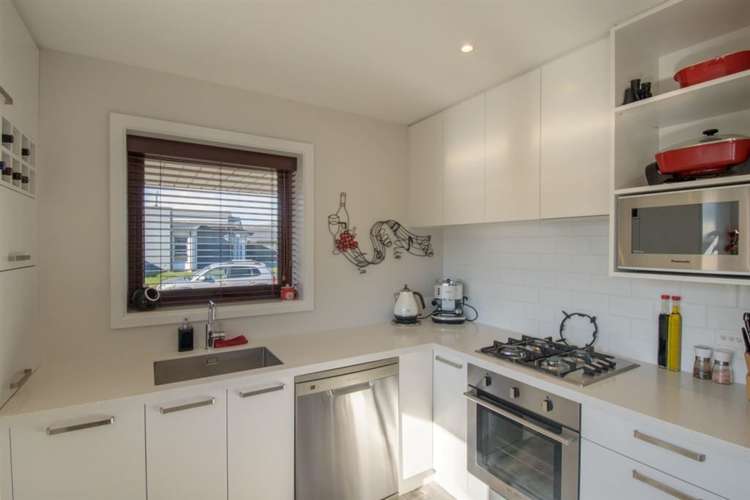 26 Magnetic Place Cromwell_5