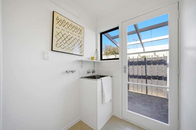 1 Montclair Rise Browns Bay_16