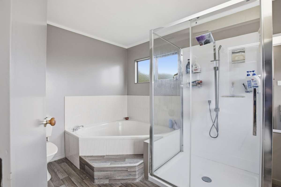 2/18 Sailmaker Close_5