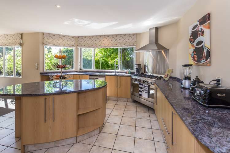 6 Leabridge Mews Harewood_4