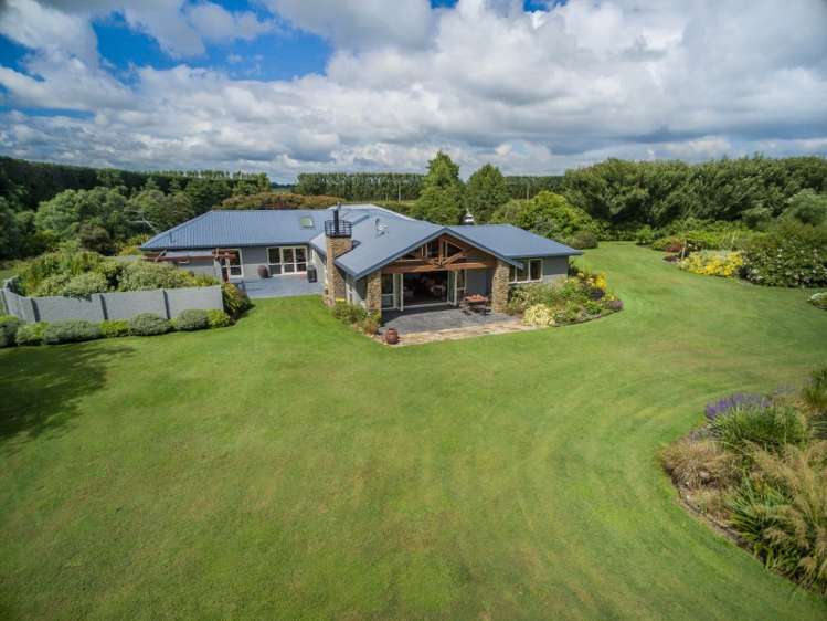 1287 Old South Road Bankside_9