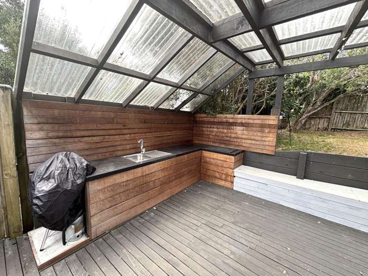 78 Captain Scott Road Glen Eden_15