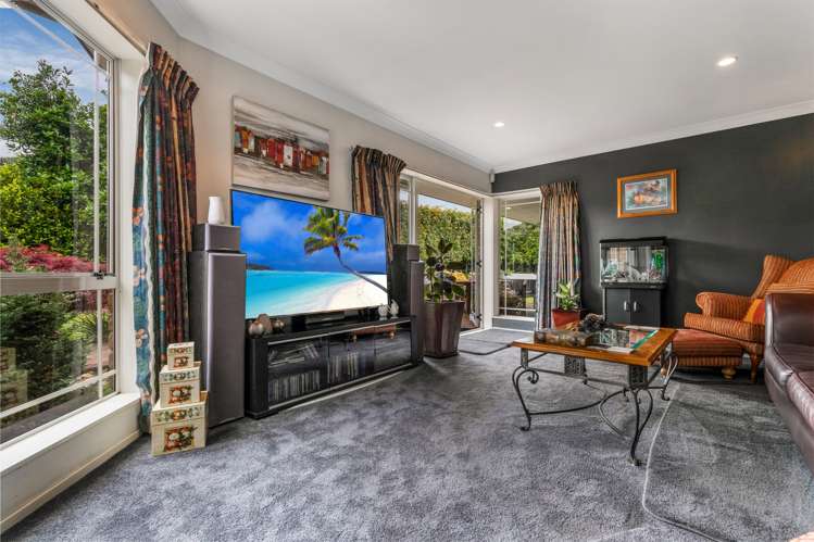 16 Aristoy Close Conifer Grove_9