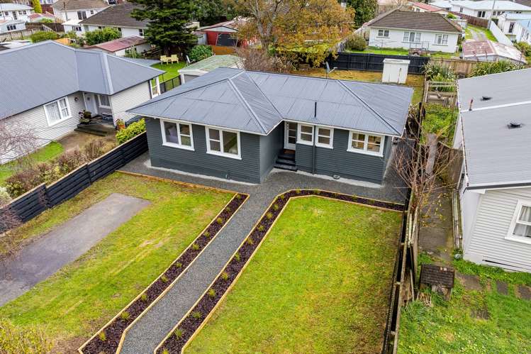 84 Coast Road Wainuiomata_22