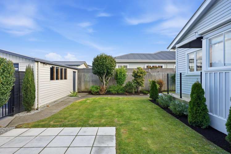 34 Poulton Avenue Richmond_19