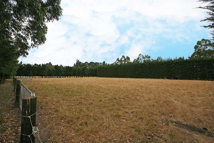 302 Two Chain Road Burnham_18