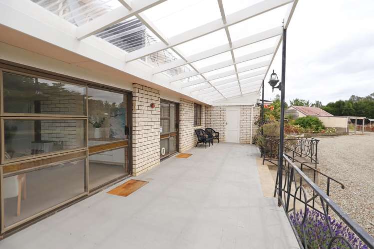 220 Bay Road West Plains_34