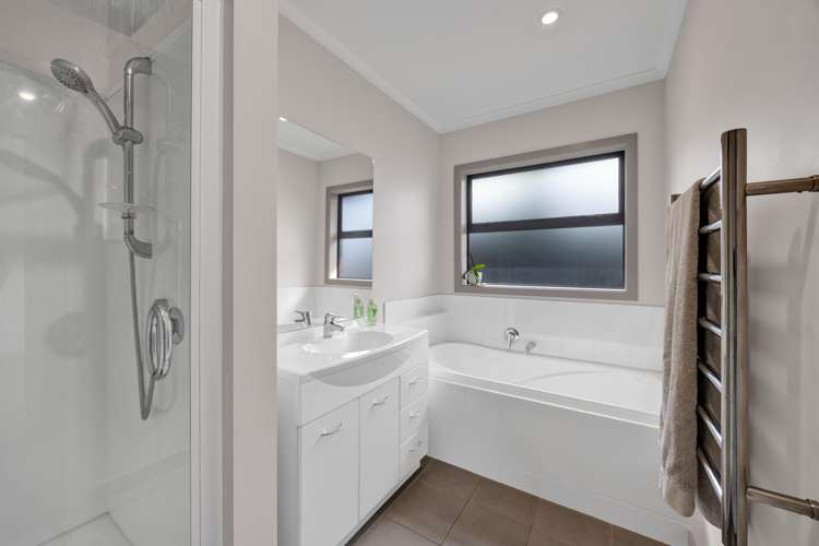 5a James Drive Bell Block_10