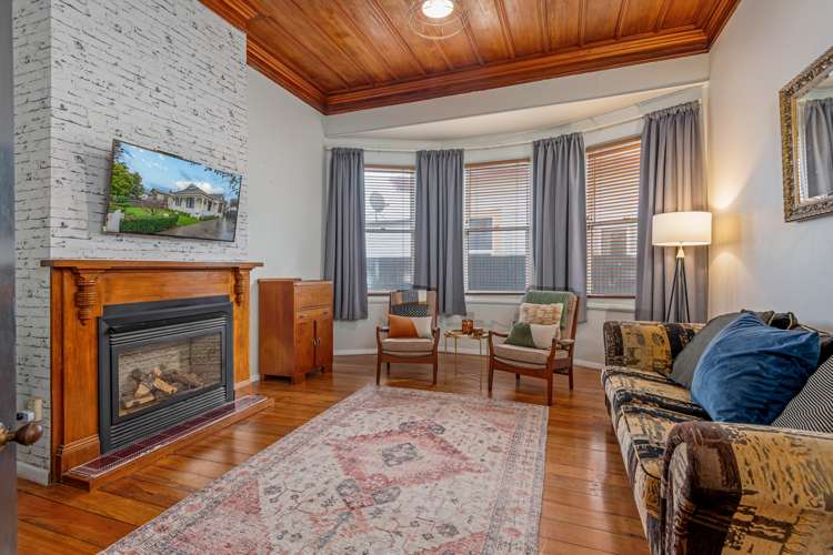 16 Worcester Street West End_1