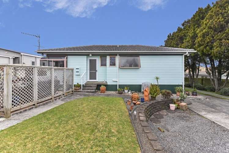 22 Mcquarrie Avenue Wattle Downs_9