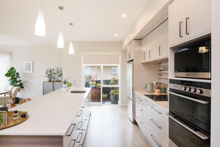 9 Roore Street Foxton Beach_12