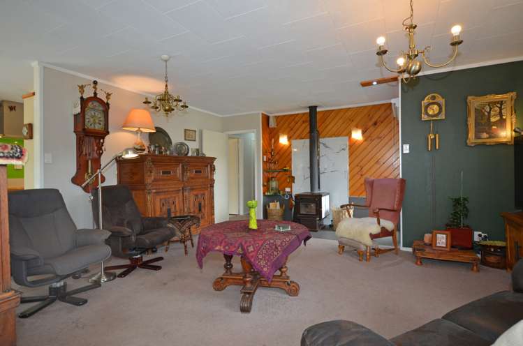 17 Kirk Crescent Kawerau_5