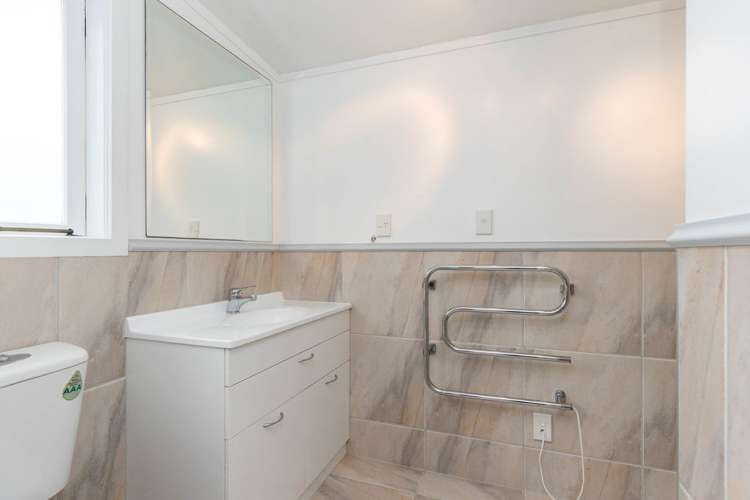 240 Settlement Road Papakura_12