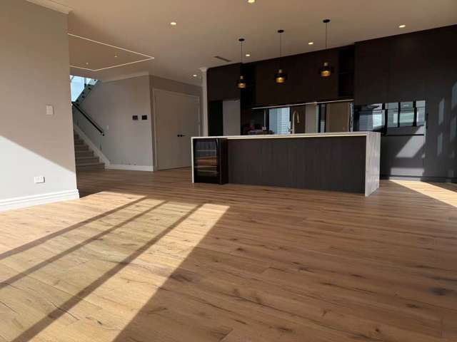 24 Waitai Close Long Bay_2