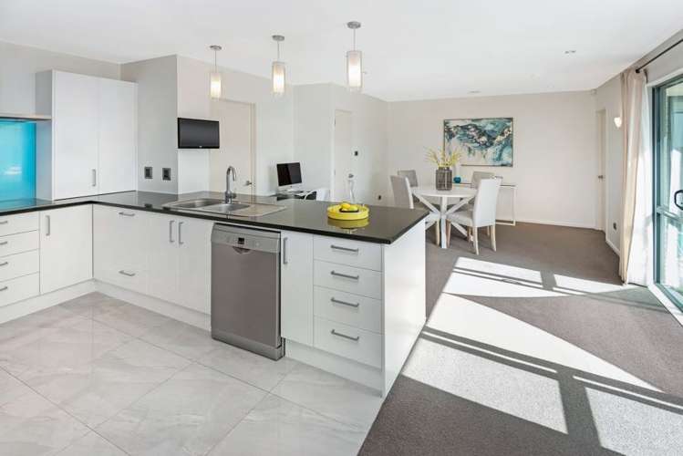 9 Fern Place Beachlands_12