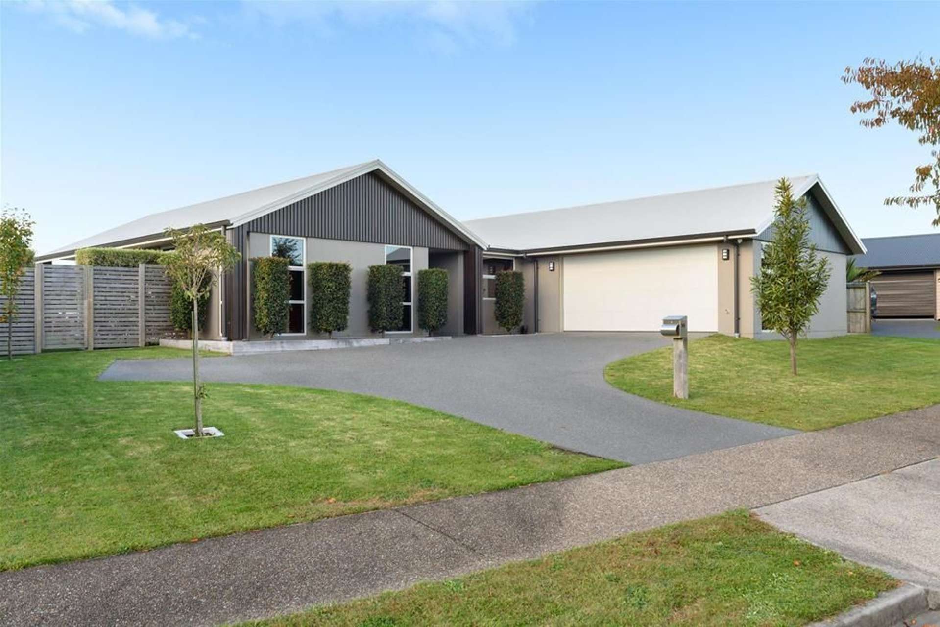 16 Mortlake Heights Pyes Pa_0