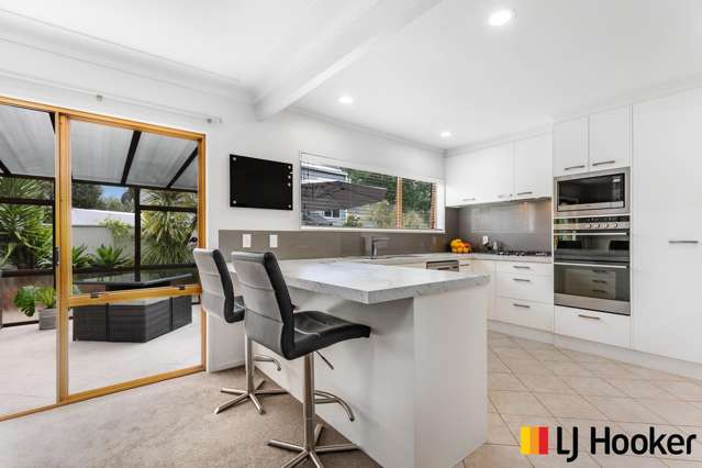 6 Muirfield Street Wattle Downs_3