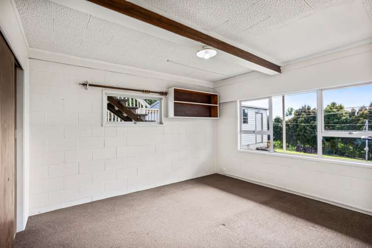 623 Glenfield Road Totara Vale_22