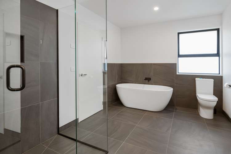 23 Rose Manor Drive Springlands_16