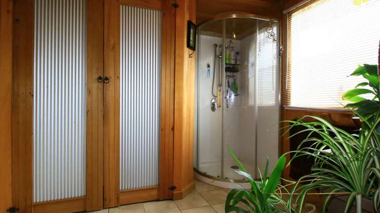 30 Irvine Street Lawrence_11