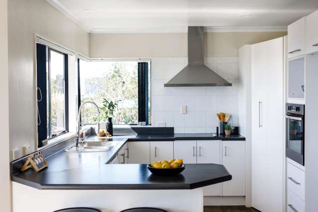 4 Commodores Close Coastlands_3