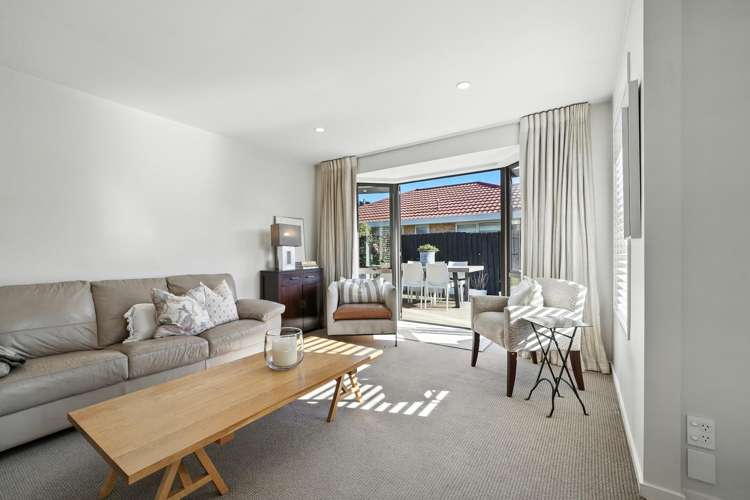 2/256 Innes Road Saint Albans_6