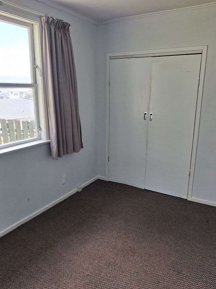 80 Arahura Crescent Waitangirua_6