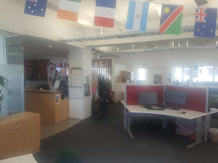 Level 2/39 Webb Street Mount Cook_7