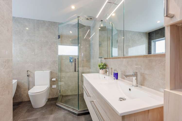 1/12H Relko Crescent Torbay_19