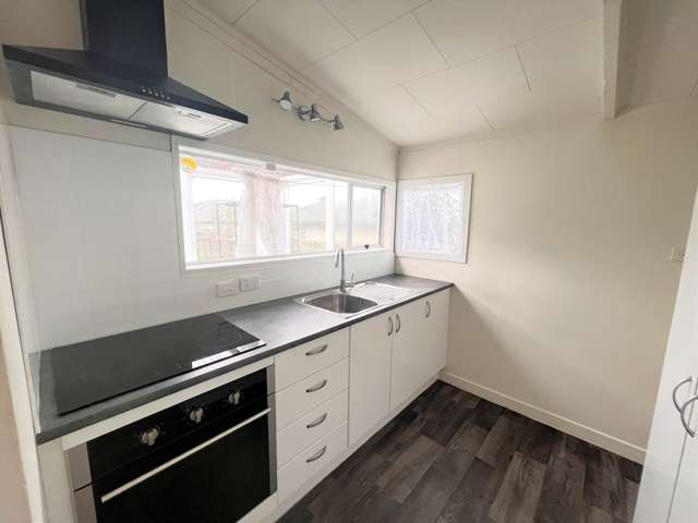 Rustic outstide, modern inside & private!