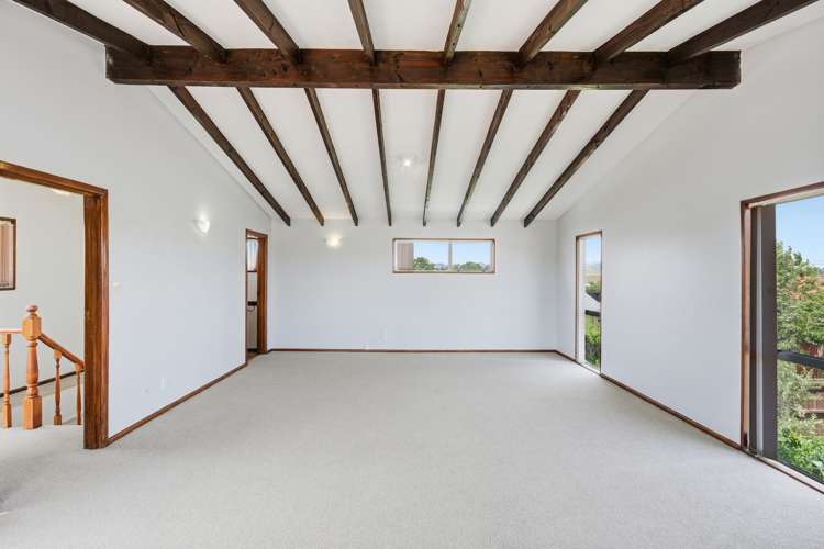 15 Wychwood Crescent Bishopdale_13