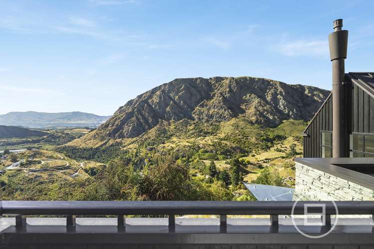 12 Crows Nest Road Arthurs Point_25