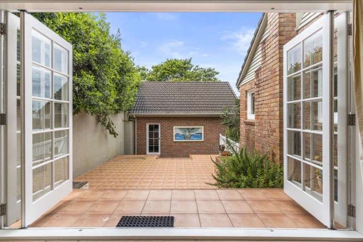206 Hurstmere Road 塔卡普纳奥克兰新西兰_16