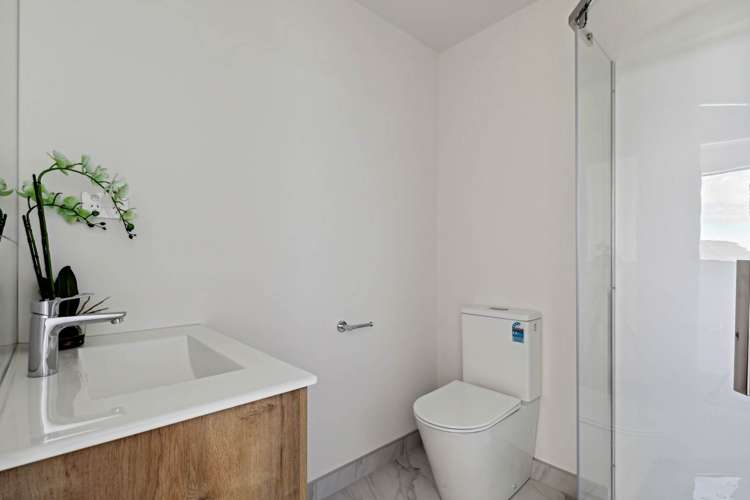 12B Woodhouse Place West Harbour_15