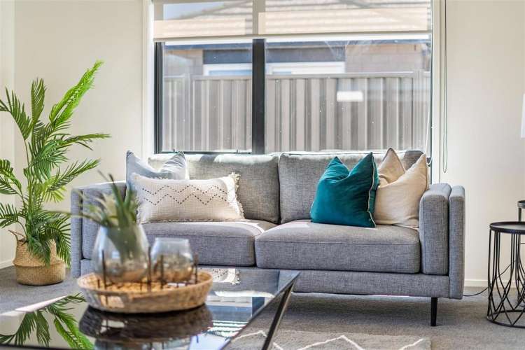 34 Te Kaeaea Crescent Wallaceville_2