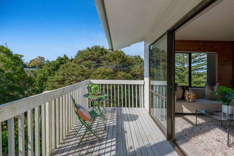 16 Noeleen Street Glenfield_16