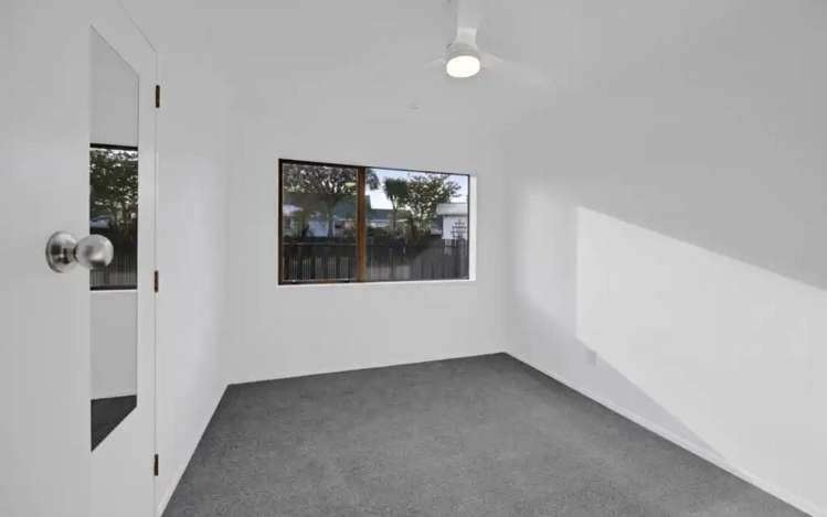 102 Miranda Street Stratford_11