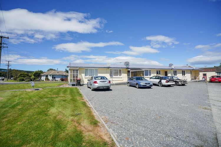 8 Hamilton Street Winton Surrounds_3