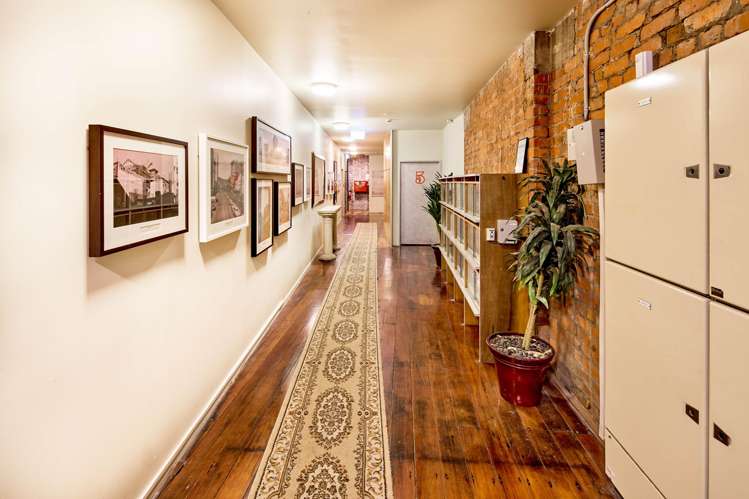 8/20 Egmont Street Wellington Central_7