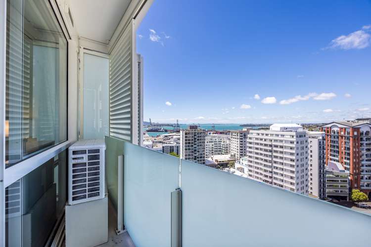 1822/10 Waterloo Quadrant Auckland Central_21