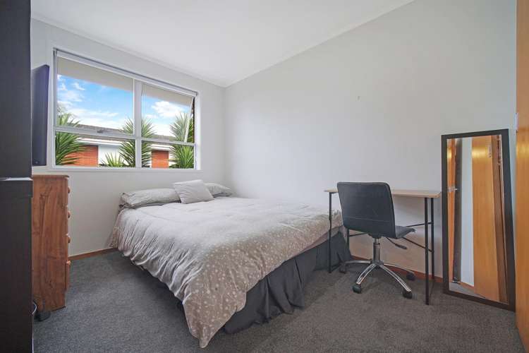 2/15 Poinsettia Place 11401_6