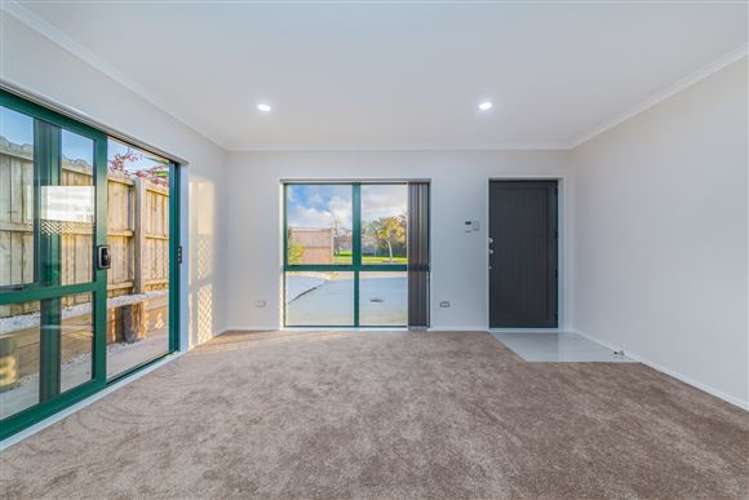 34 Eastland Road Flat Bush_10