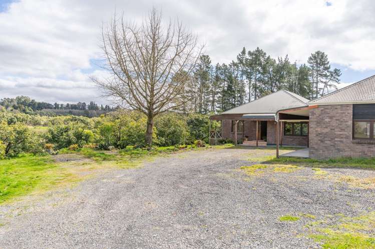 11 Pahoia Road Pahoia_39