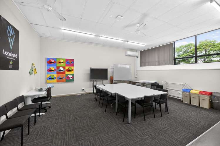 153 Pilkington Road Pt England_6