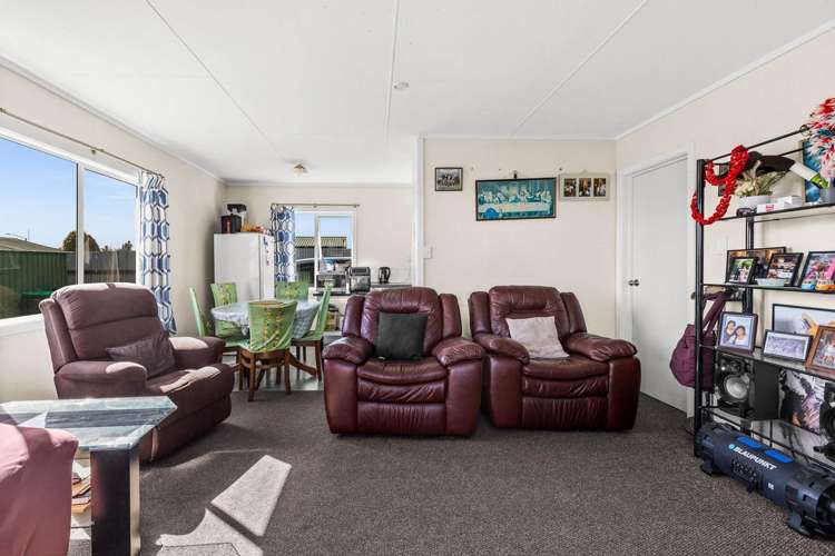 340 Flaxmere Avenue_4