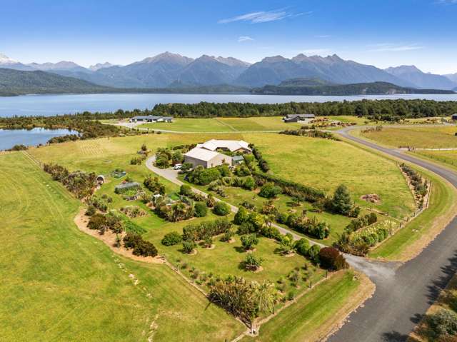 Manapouri Lifestyle with Majestic Views