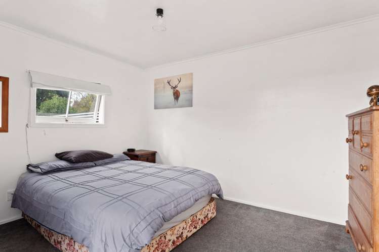 581 Aberdeen Road Te Hapara_19