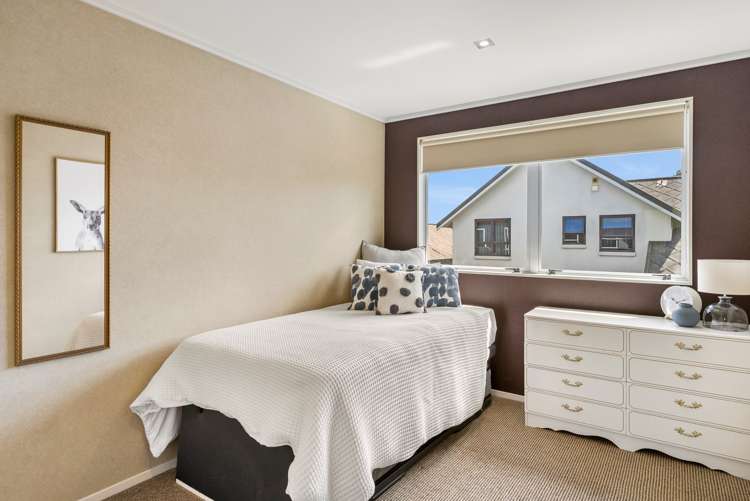 23b Beach Road Otumoetai_13